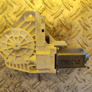 MOTOR ELEVALUNAS DELANTERO IZQUIERDO 99772