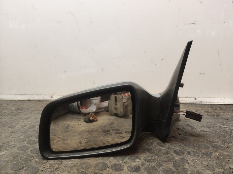 RETROVISOR IZQUIERDO 105948