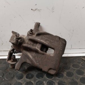 PINZA DE FRENO TRASERA DERECHA 111954