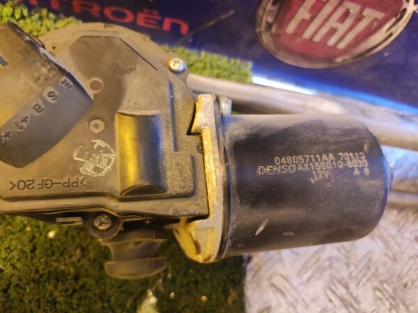 MOTOR LIMPIA DELANTERO 99685