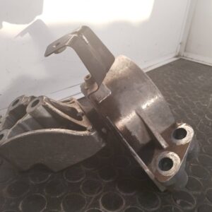 SOPORTE MOTOR 112881