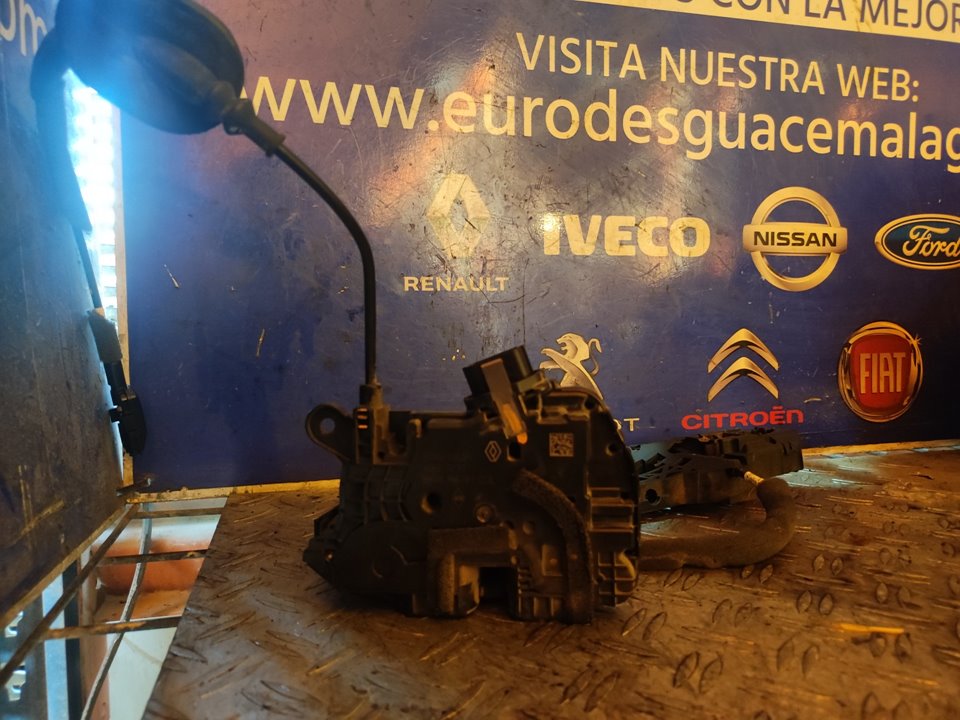 CERRADURA PUERTA DELANTERA DERECHA 100964