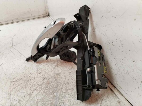 CERRADURA PUERTA DELANTERA IZQUIERDA 116495