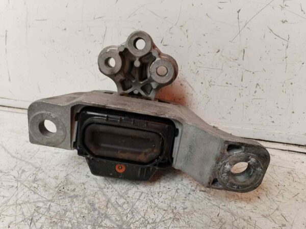 SOPORTE MOTOR 116497