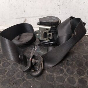 CINTURON SEGURIDAD DELANTERO DERECHO 111425