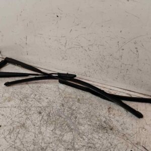 BRAZO LIMPIA DELANTERO DERECHO 116357