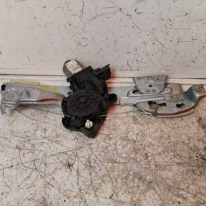 ELEVALUNAS TRASERO DERECHO 116322