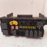 CAJA RELES / FUSIBLES 116029