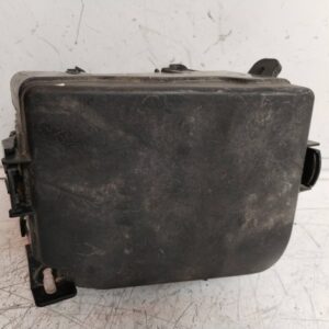 CAJA RELES / FUSIBLES 114468