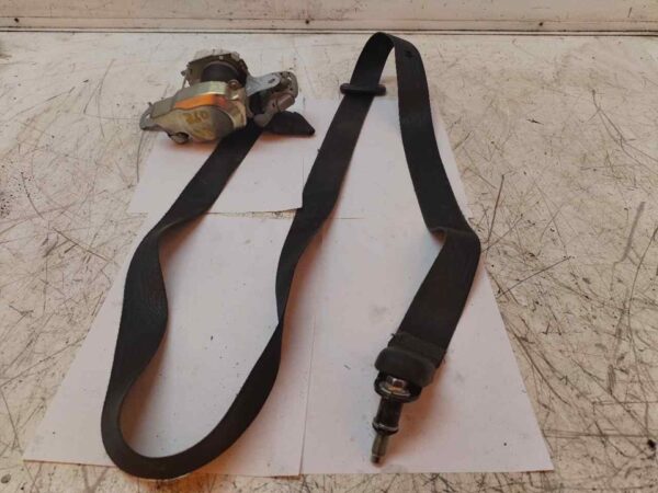 CINTURON SEGURIDAD DELANTERO DERECHO 117669