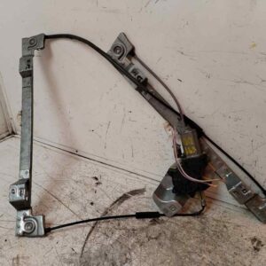 ELEVALUNAS DELANTERO DERECHO 116855