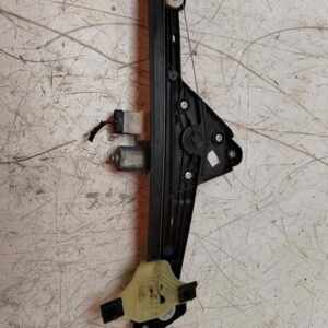 ELEVALUNAS DELANTERO IZQUIERDO 117501