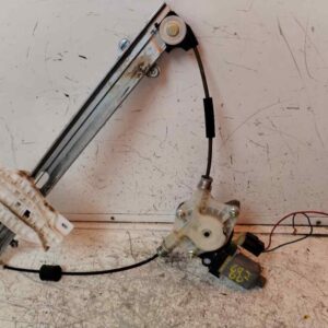 ELEVALUNAS DELANTERO DERECHO 116809