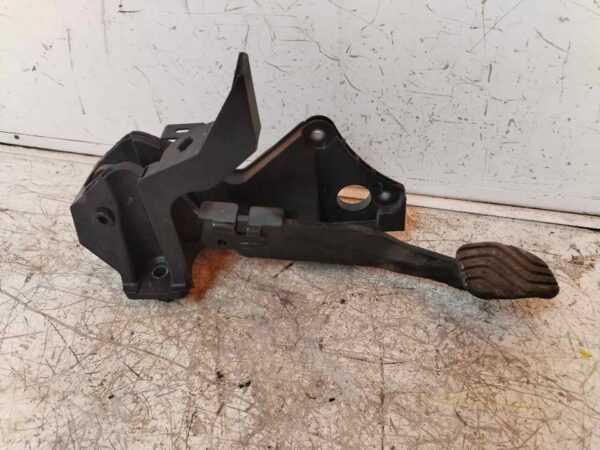 PEDAL FRENO 117421