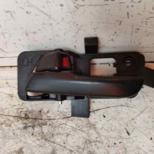 MANETA INTERIOR DELANTERA IZQUIERDA 116808