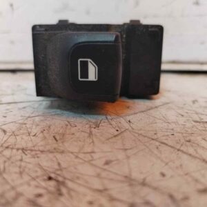 MANDO ELEVALUNAS DELANTERO DERECHO 116784