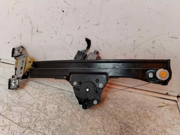 ELEVALUNAS DELANTERO IZQUIERDO 117254