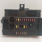 CAJA RELES / FUSIBLES 118537