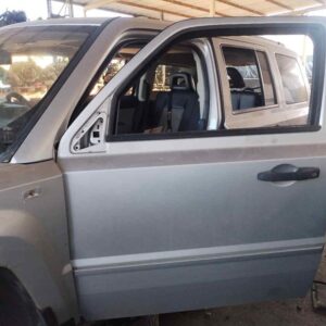 PUERTA DELANTERA IZQUIERDA 117960