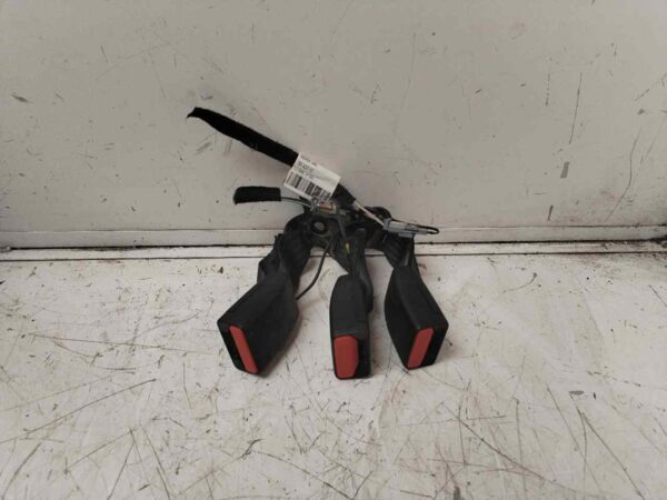 ENGANCHE CINTURON TRASERO CENTRAL 117727