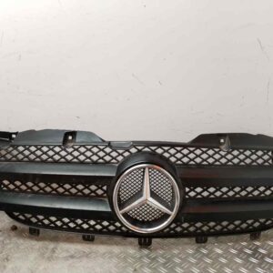 REJILLA DELANTERA 118778