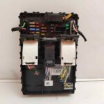 CAJA RELES / FUSIBLES 118680