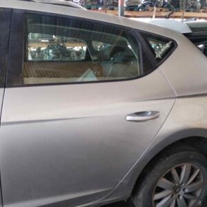 PUERTA TRASERA IZQUIERDA 119033