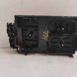 CAJA RELES / FUSIBLES 119573