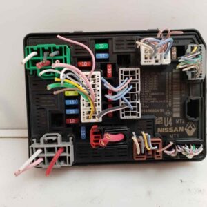 CAJA RELES / FUSIBLES 118729