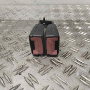 ENGANCHE CINTURON TRASERO CENTRAL 119178