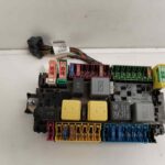 CAJA RELES / FUSIBLES 119527