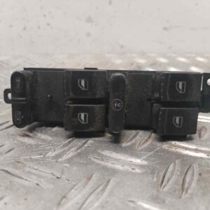 MANDO ELEVALUNAS DELANTERO IZQUIERDO 118951