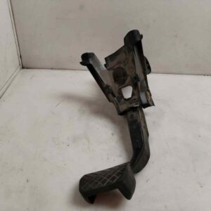 PEDAL EMBRAGUE 120139