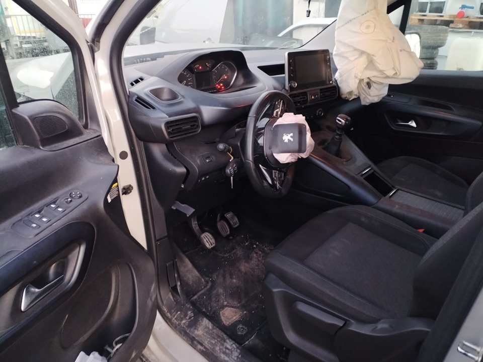PEUGEOT  del 2021