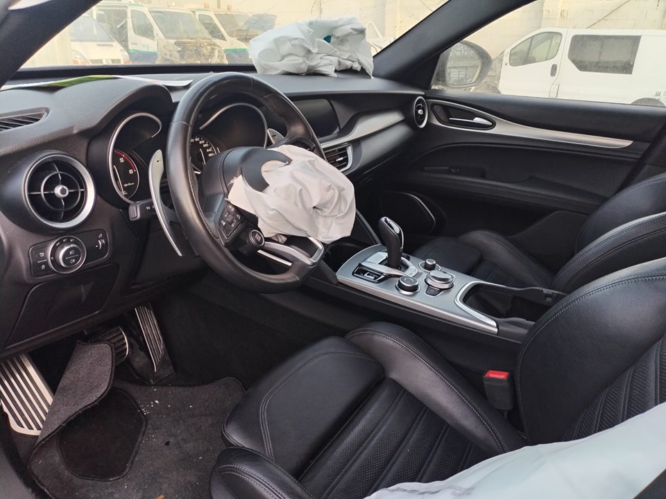 ALFA ROMEO STELVIO (630) del 2021