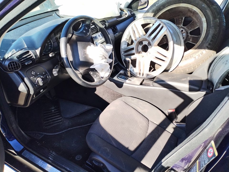 MERCEDES-BENZ CLASE C (BM 203) FAMILIAR del 2004