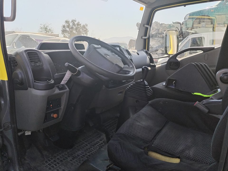 NISSAN CABSTAR del 2014