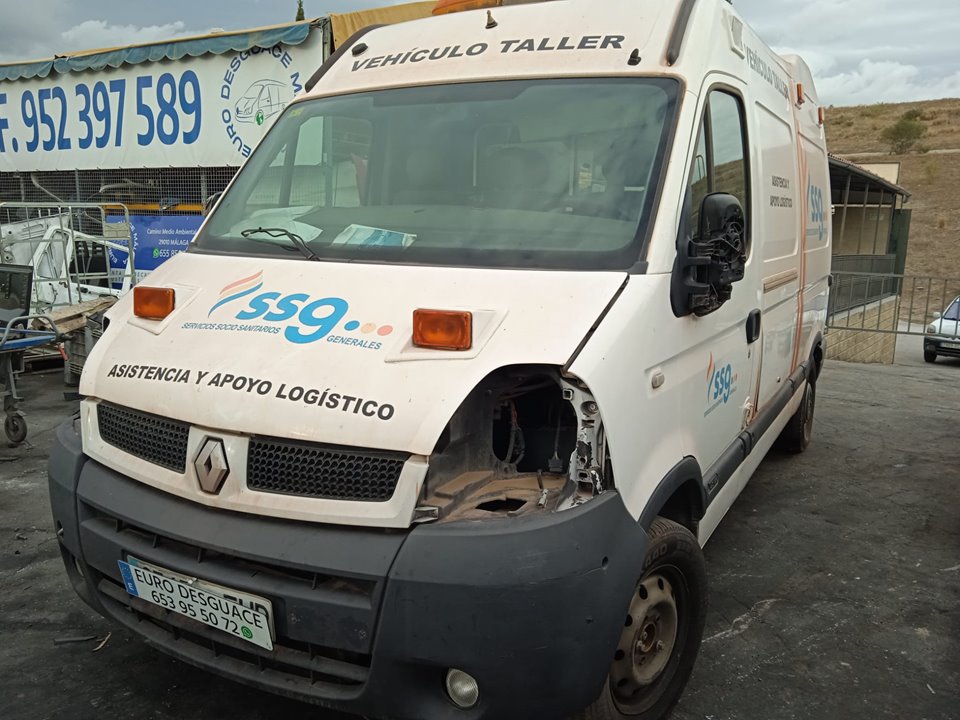 RENAULT MASTER II FASE 2 DOBLE CABINA CAMIÓN/CHASIS del 2006
