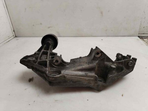 SOPORTE ALTERNADOR 122056