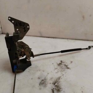 CERRADURA PUERTA DELANTERA IZQUIERDA 121586