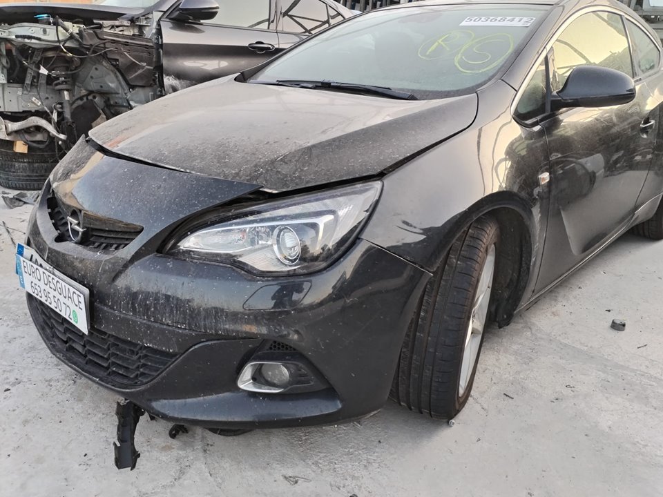 OPEL ASTRA J GTC del 2015