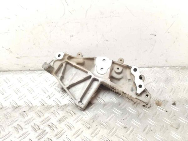 SOPORTE MOTOR 122277