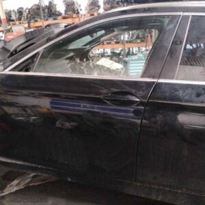 PUERTA DELANTERA IZQUIERDA 121031