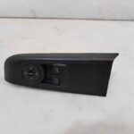 MANDO ELEVALUNAS DELANTERO IZQUIERDO 121341