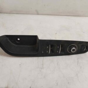 MANDO ELEVALUNAS DELANTERO IZQUIERDO 120501