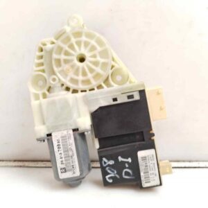 MOTOR ELEVALUNAS DELANTERO IZQUIERDO 121760