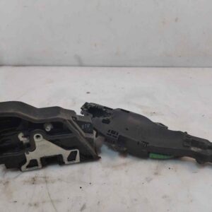 CERRADURA PUERTA DELANTERA DERECHA 121000