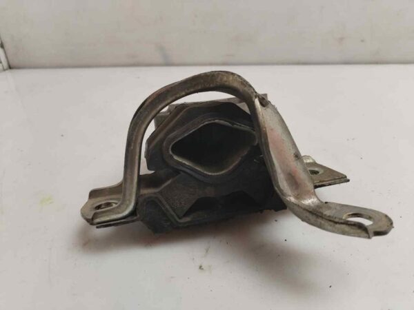 SOPORTE MOTOR 121819