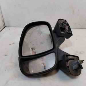 RETROVISOR IZQUIERDO 121943