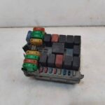 CAJA RELES / FUSIBLES 121678